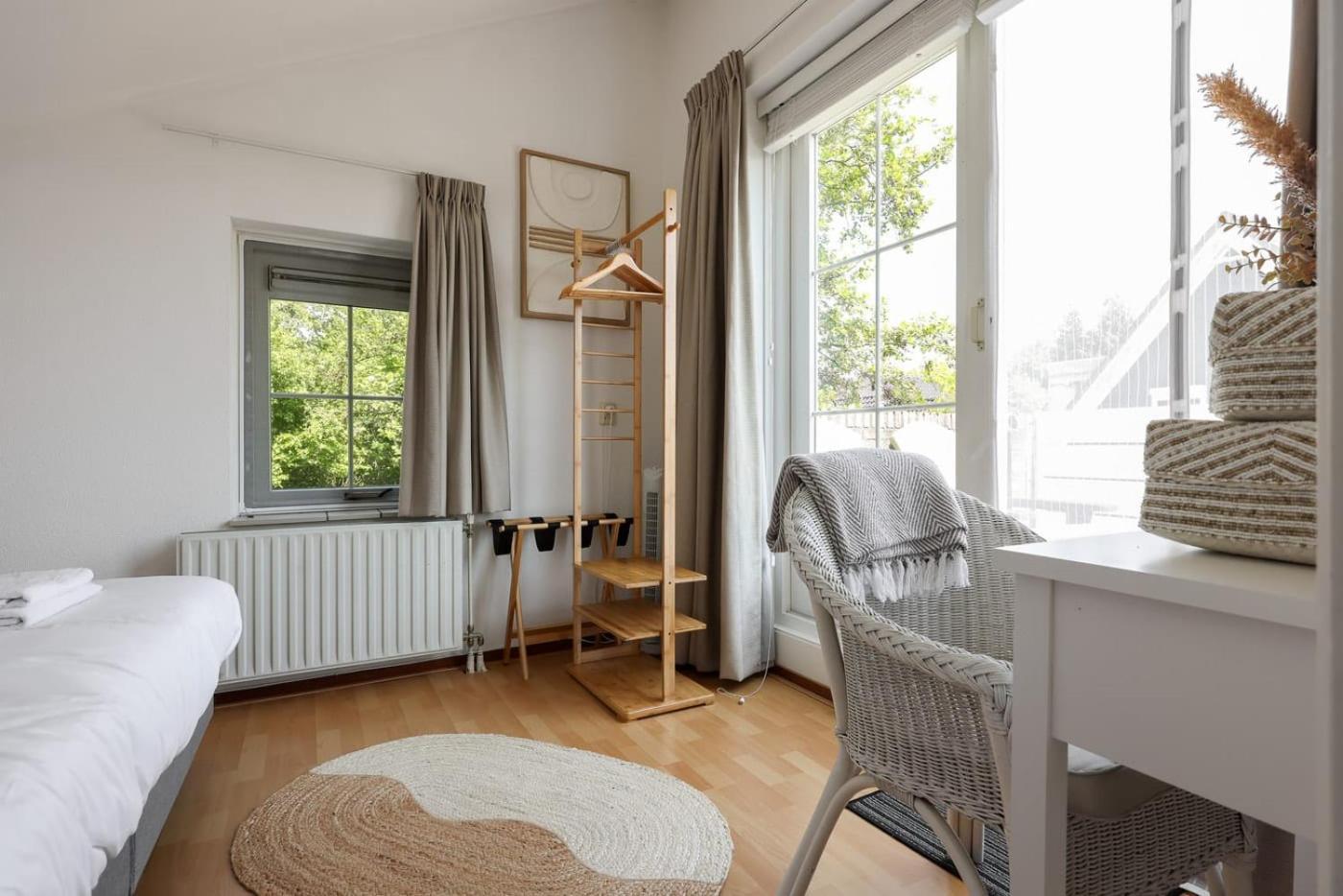 Hello Zeeland - Vakantiehuis De Elf Boompjes 64 Брёйниссе Экстерьер фото